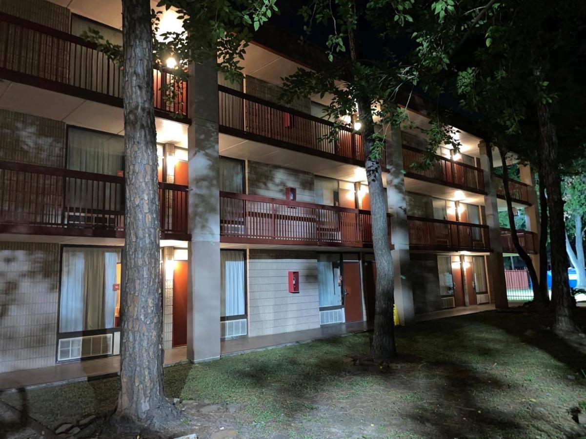 Clarion Inn Channelview Exterior foto