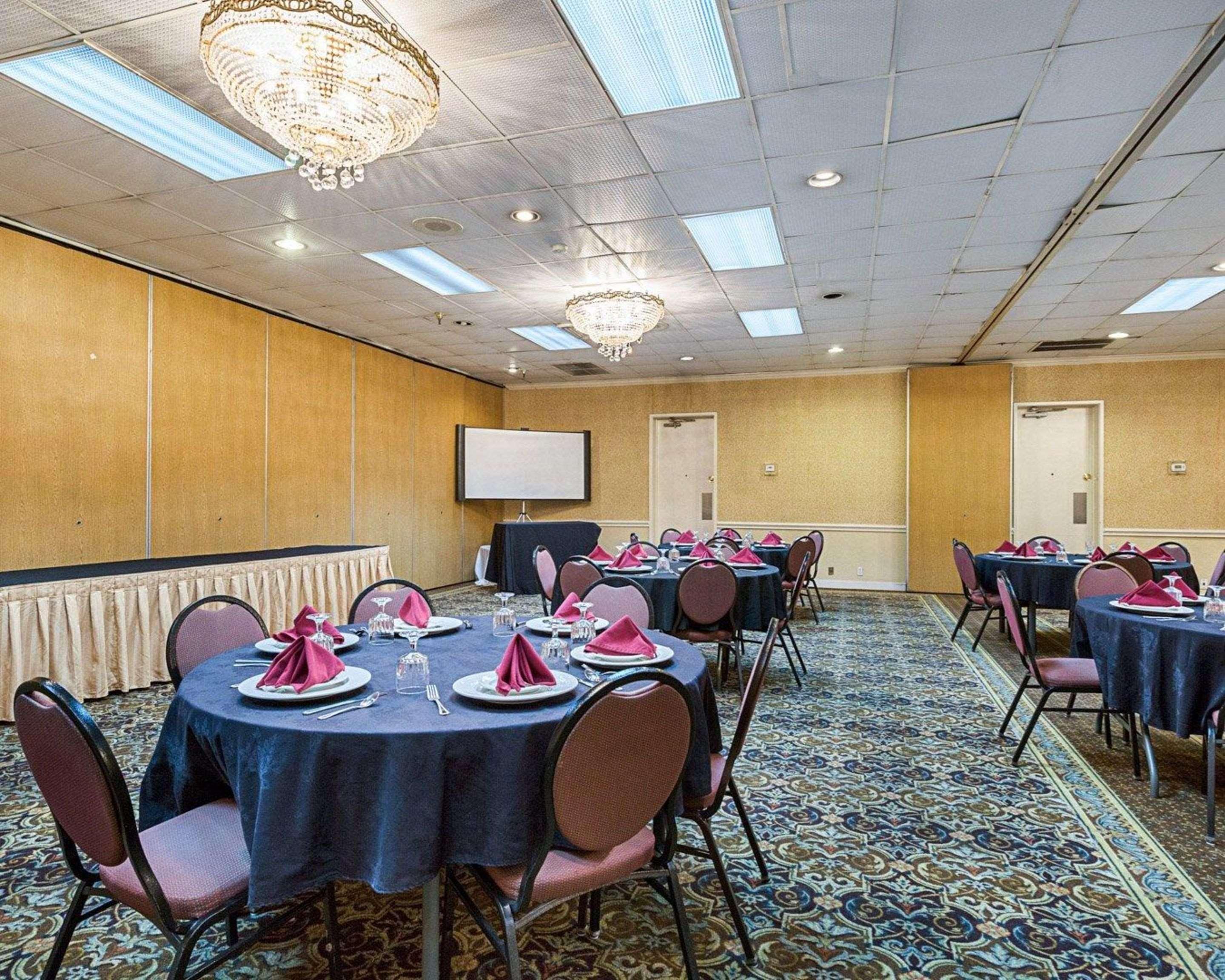 Clarion Inn Channelview Exterior foto